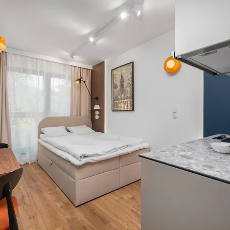 Zgierska 1 By Homeprime Parking Free