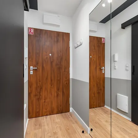 Apartamento Zgierska 1 By Homeprime Parking Free