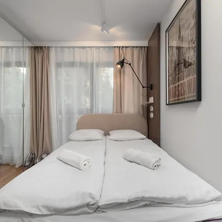 Zgierska 1 By Homeprime Parking Free