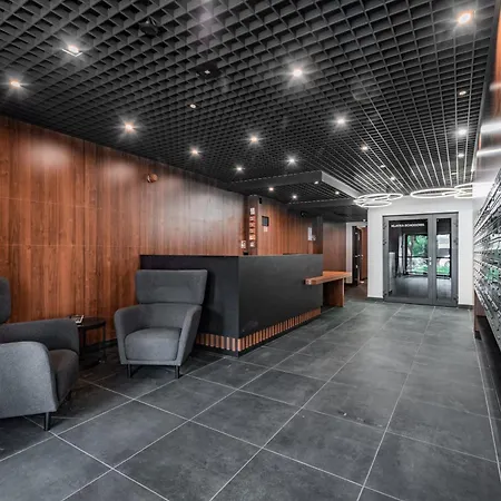 Zgierska 1 By Homeprime Parking Free *