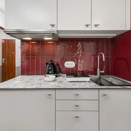 Apartment Zgierska 1 By Homeprime Parking Free Warschau